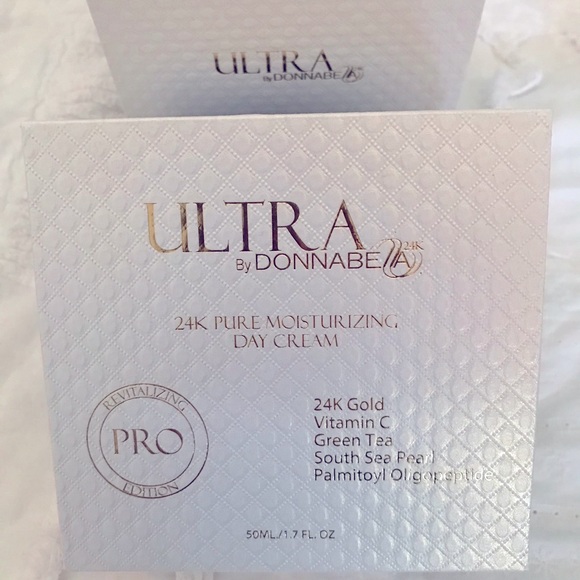 Ultra by Donnabella Pure Moisturizing Day Cream